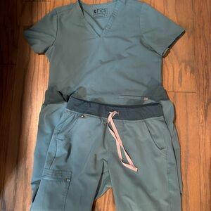 Figs Hydrogreen Figs Scrub Set